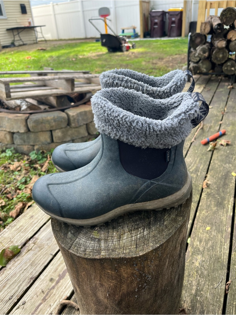 LL Bean Rugged Wellie Winter Rain Boots Women's Size 8.5